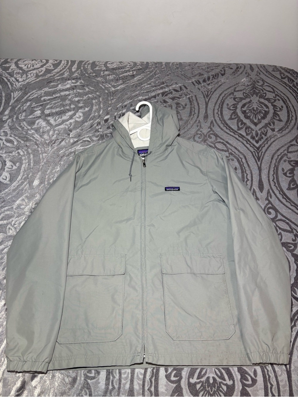 Patagonia Men's Medium Nomader Hoodie Jacket Windbreaker Grey Size Full Zip